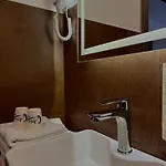Ayhan Hotel 3*