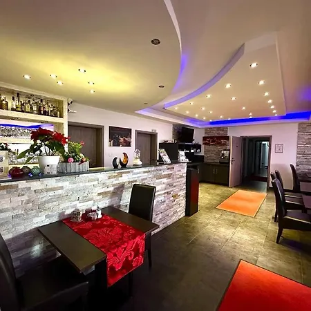 Restaurant Ayhan Hotel 3*
